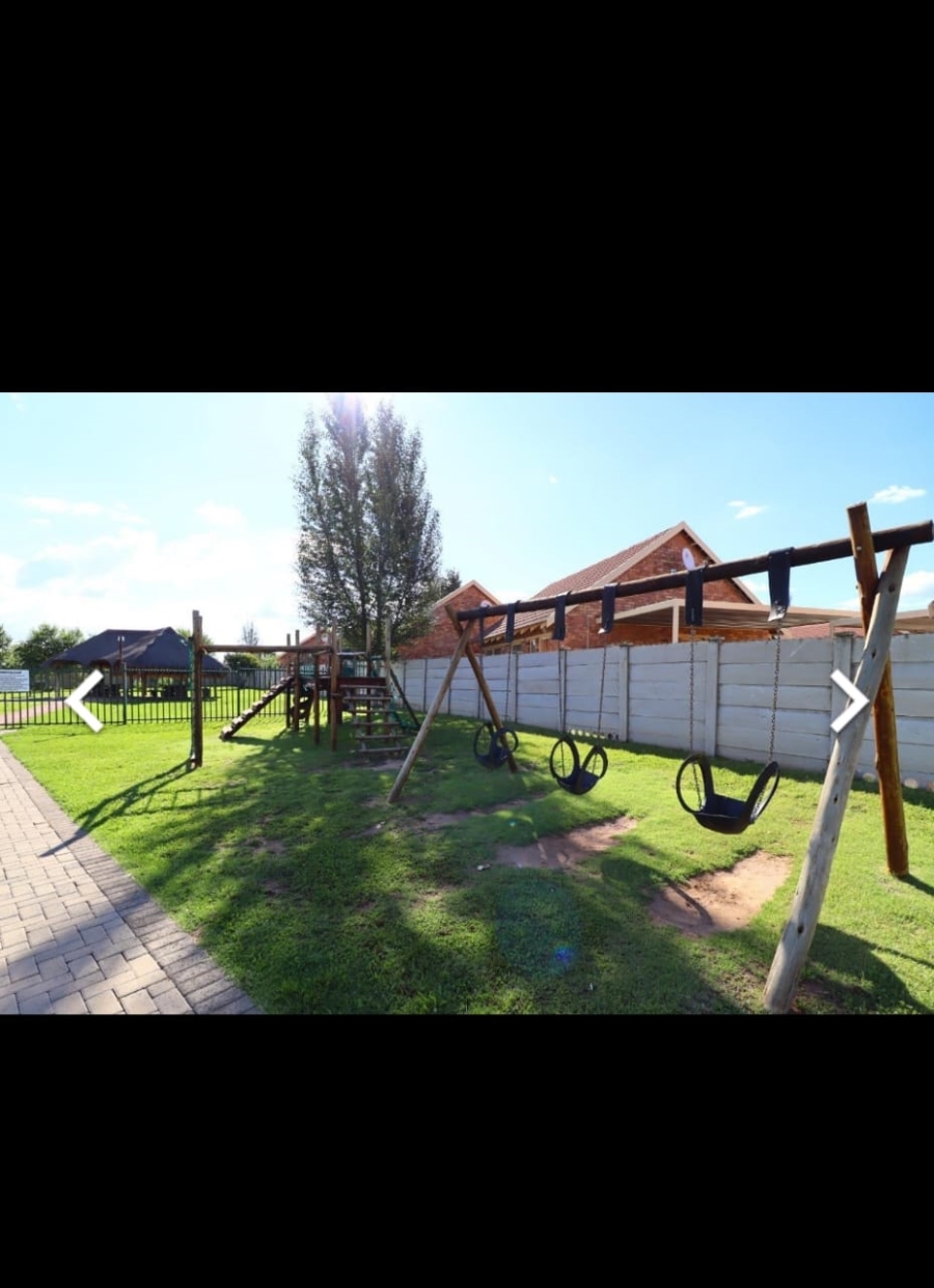 2 Bedroom Property for Sale in Midway Free State